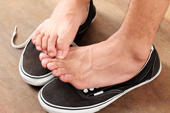 Athletes foot diagnosis and treatment in the Broward County, FL: Tamarac (Margate, Palm Aire, Coral Springs, Parkland, Coconut Creek, Sunrise, Lauderdale Lakes, Plantation, Lauderhill, Oakland Park, Wilton Manors, Pompano Beach, Hollywood, West Park, Miramar, Hallandale Beach) and Miami-Dade County, FL: North Miami Beach (Opa-locka, Westview, Palm Springs North, Miami Lakes, Miami Gardens, Aventura) and Miami (Fisher Island, Miami Beach, Coral Gables, Westchester, Hialeah, Key Biscayne, Fontainebleau) areas